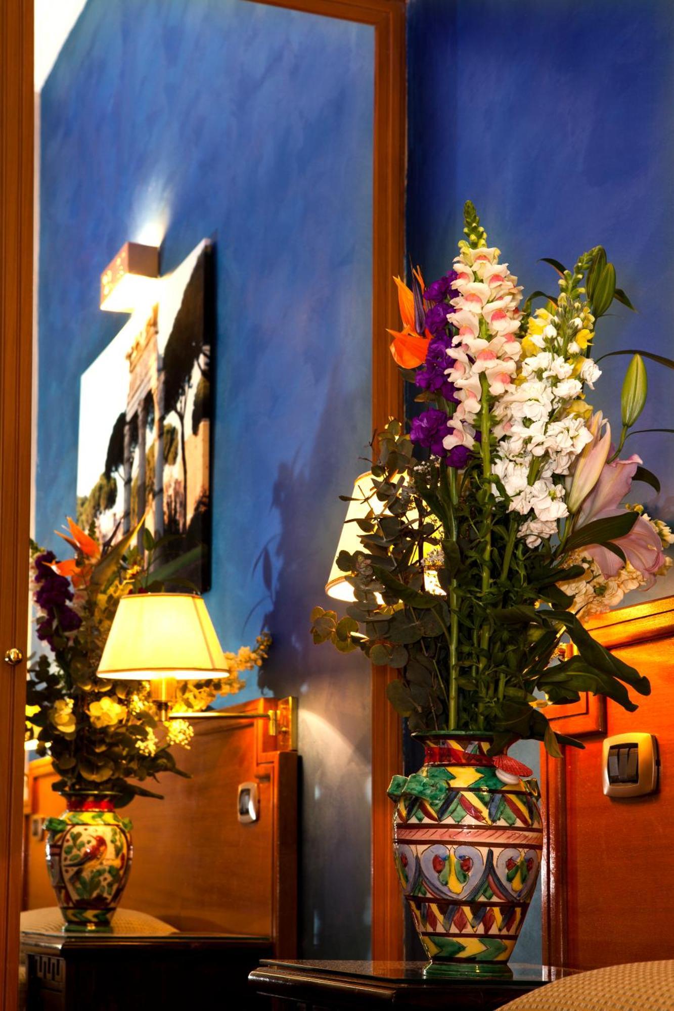 Hotel Kent Rom